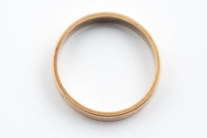 Flat rose gold wedding band (750 parts per...