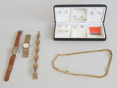 Costume jewelry set including: a gold-tone...