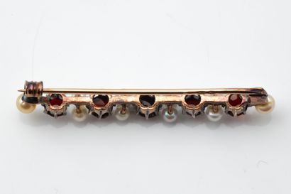 Small brooch made of silver (800 parts per...