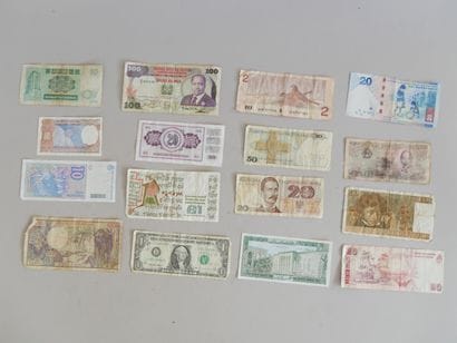 Set of banknotes from various countries