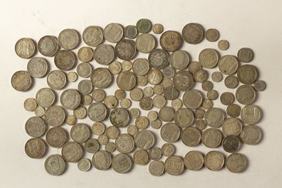 Silver set consisting of 
- 3 Napoleon III...