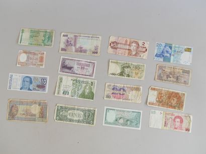 Set of banknotes from various countries