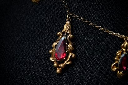 Yellow gold (750) jaseron mesh necklace adorned...