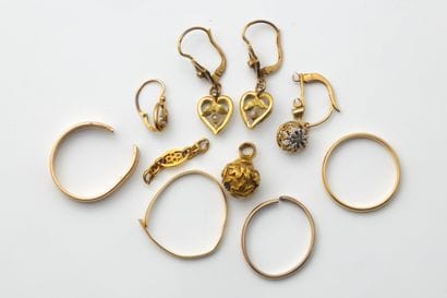 Set of secondhand yellow gold jewelry (750...