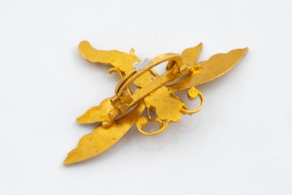 Insect or dragonfly clip in yellow and white...