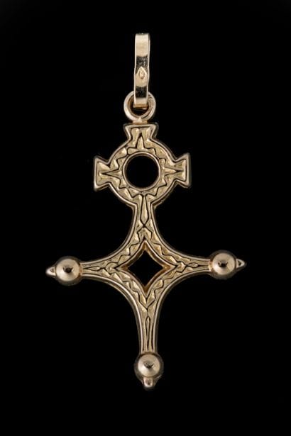 Small cross known as the “Agadez, Agadès,...