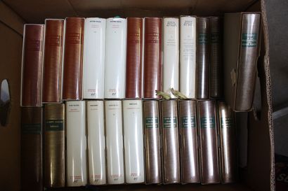 LA PLEIADE.
Set of 3 boxes containing 75...