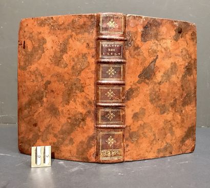 LAW. 4 volumes:
- VIEUILLE (Pierre). New...