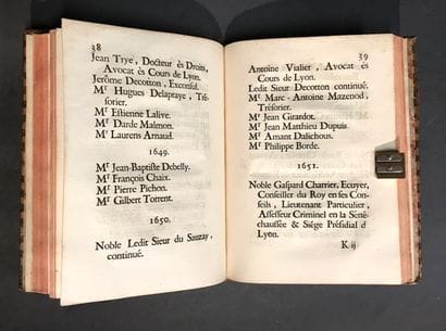 The Regulations of the Lyon Hospital].
The...