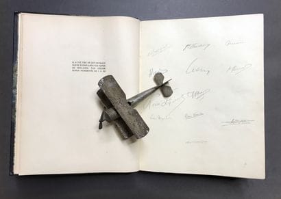 AVIATION. Album signed by 75 aviators, including...