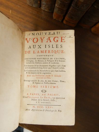 TRAVEL. Set of 17 volumes in-8 and in-12...
