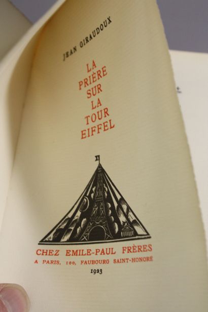 VALERY GIRAUDOUX. 19 volumes. 
VALERY. Discours...