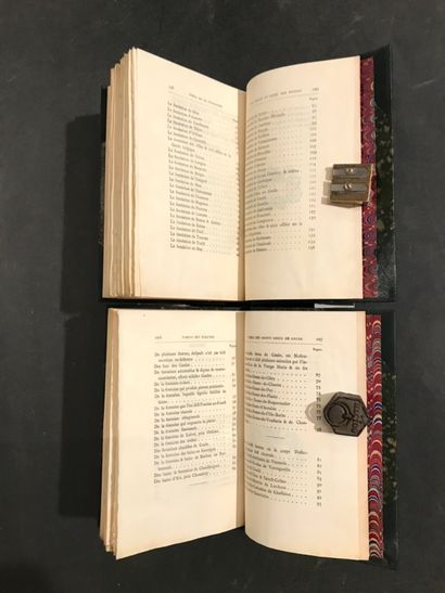 LYON COLLECTION: 4 works, 5 volumes:
- CORROZET...