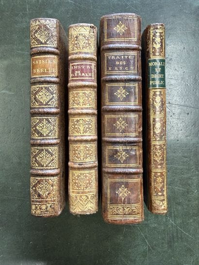 LAW. 4 volumes:
- VIEUILLE (Pierre). New...