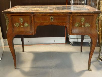 Bureau plat de dame en placage de bois de...