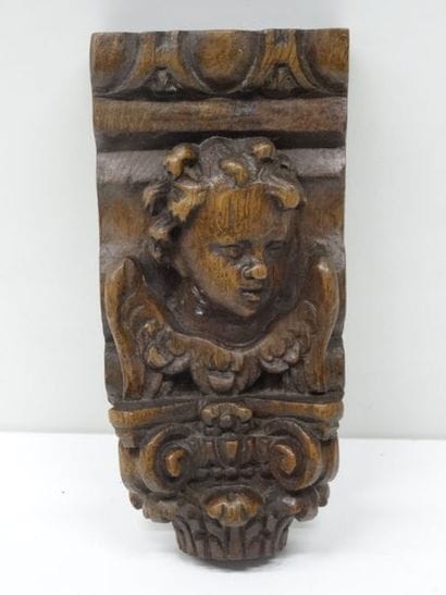Sculpture en bois tête d'ange ailée
