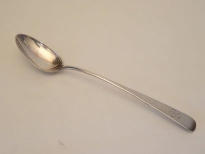 Cuiller en argent modèle uni plat. France...