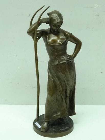 Sculpture en bronze à patine médaille 