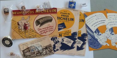 MICHELIN. Cinq buvards années 1930, état...