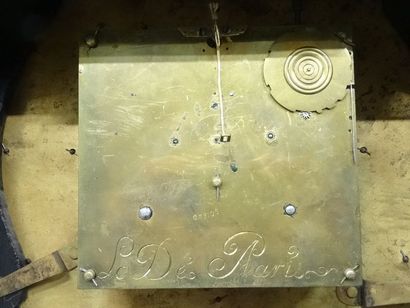 Cartel de forme violonnée et sa console en...