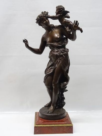 BLANCHARD J. Une femme et un angelot, bronze,...