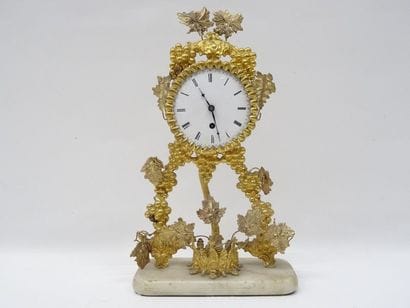 Porte montre en laiton et montre à coq signé...