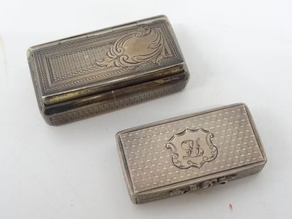 Lot comprenant 5 boîtes en argent poinçon...