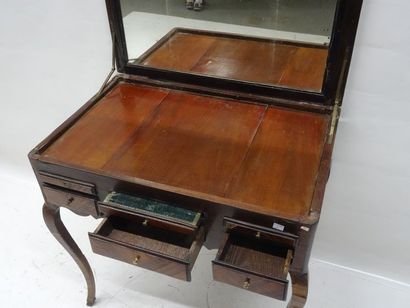 Coiffeuse en bois de placage style Louis...