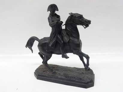 PERRON Ch. Napoléon à cheval, bronze, haut...