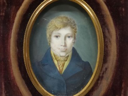 Miniature, portrait de jeune garçon XIXe...