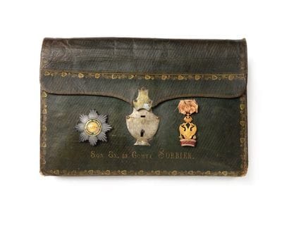 Portefeuille en maroquin vert, doré aux fers,...