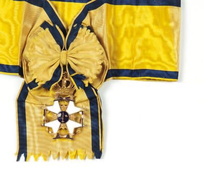 Ensemble de grand croix de l'Ordre de l'Épée...