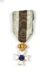 Croix de chevalier de l'Ordre de Maximilien...