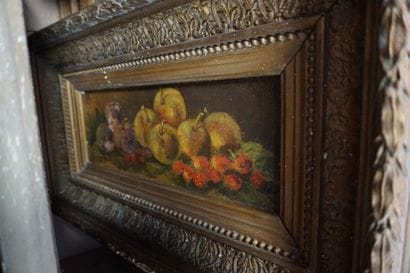 Meeting of paintings and framed pieces: seascapes,...