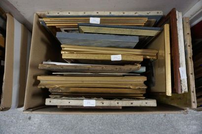 Meeting of paintings and framed pieces: seascapes,...