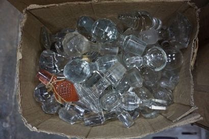 Glass meeting including: flutes, wine glasses,...
