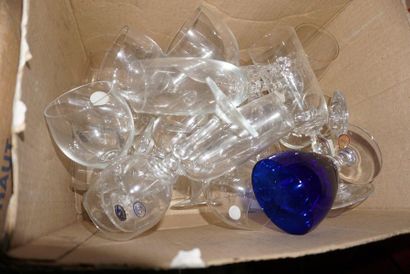 Set of glasses, wine glasses, champagne glasses,...