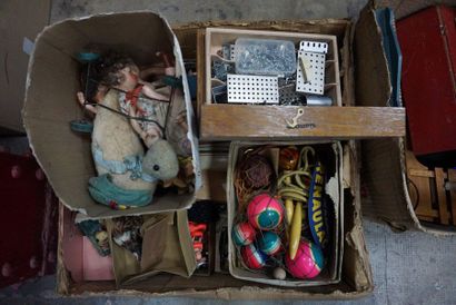 Set of antique toys including: Santa Claus...
