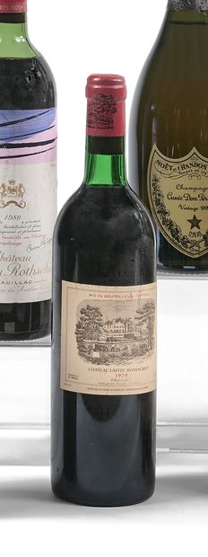 A BOTTLE - CHÂTEAU LAFITE-ROTHSCHILD - Pauillac,...