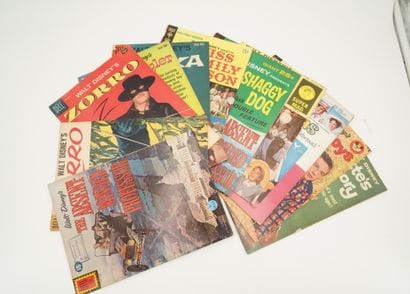 Réunion de 10 bandes dessinées Walt Disney's...