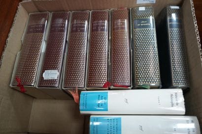 La Pléiade, Neuf volumes, certains sous emboitage....
