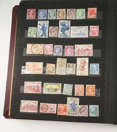 Lot de timbres comprenant France, Empire...