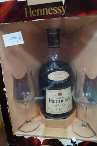 1 bouteille Cognac Henessy Privilège VSOP....