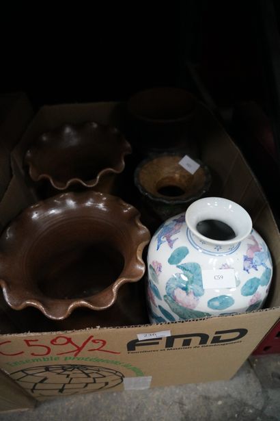 Réunion de vases en céramique dont KERAM...