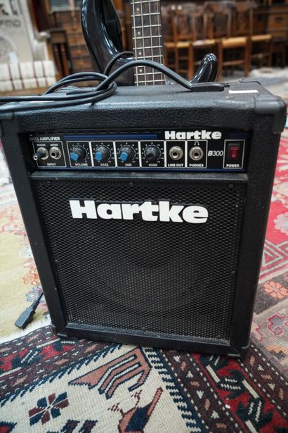 * CORT, Basse, et HARTKE, amplificateur,...