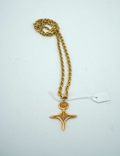 PENDENTIF CROIX en or 750 millièmes, travail...