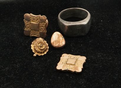Lot de débris en or 18K (750 millièmes)....