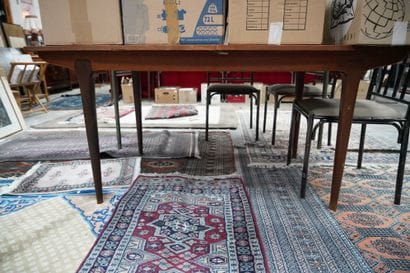 Table de style scandinave, bois de lit. On...