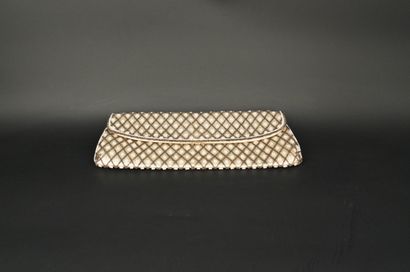 Réunion de quatre pochettes, en l’état

-	...