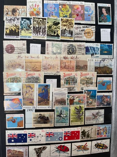 28 Albums Commonwealth dont Grande Bretagne,...